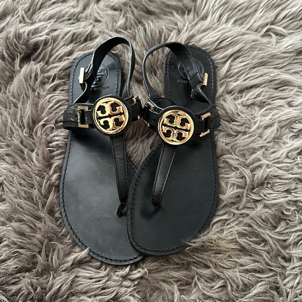 Black tory burch sandals